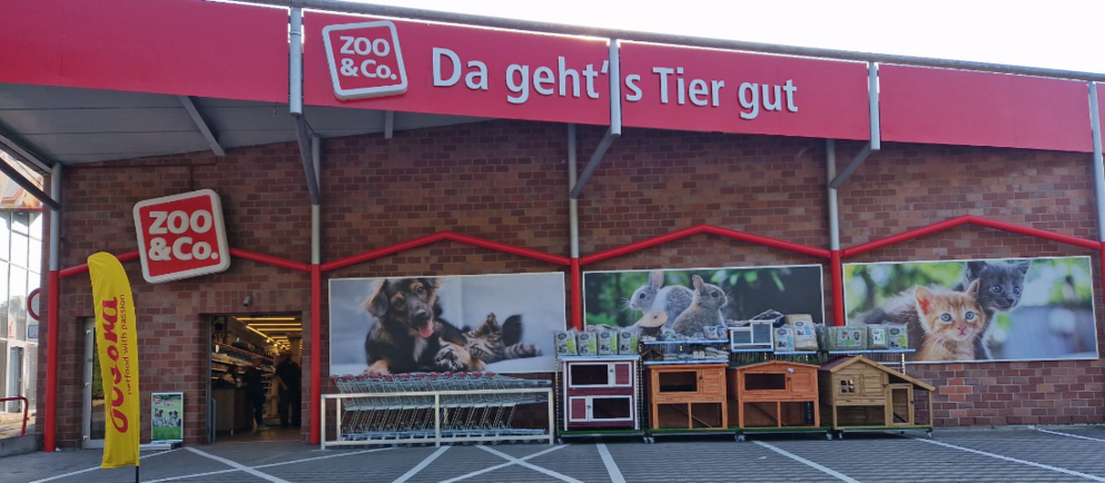 Außenansicht des neuen ZOO & Co.-Fachmarkts in Büren