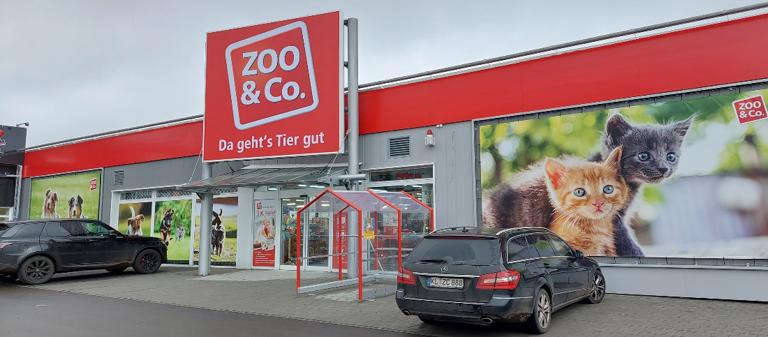Außenansicht des neuen ZOO & Co.-Markts in Kaiserslautern